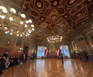 <strong>Besuch der Rauchfangkehrer:innen-Lehrlinge im Wiener Rathaus</strong>